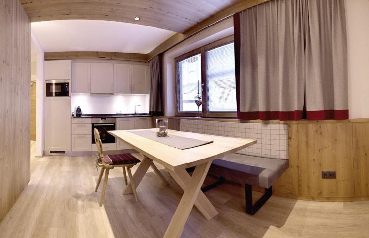 Haus Lina Apartment Санкт Антон ам Арлберг Екстериор снимка